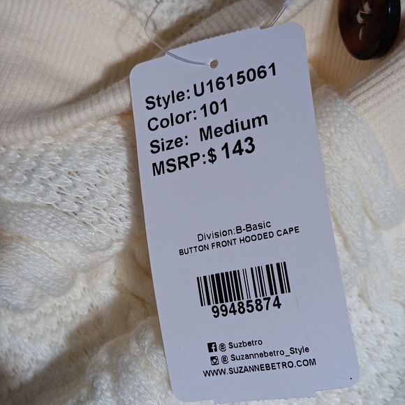 SIMPLE..SUZANNE BETRO..OVERSIZED BUTTON UP.. - Picture 8 of 8